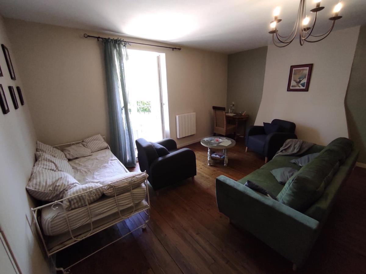 Andelaroche Gite Le Vieux Perrin 빌라 외부 사진