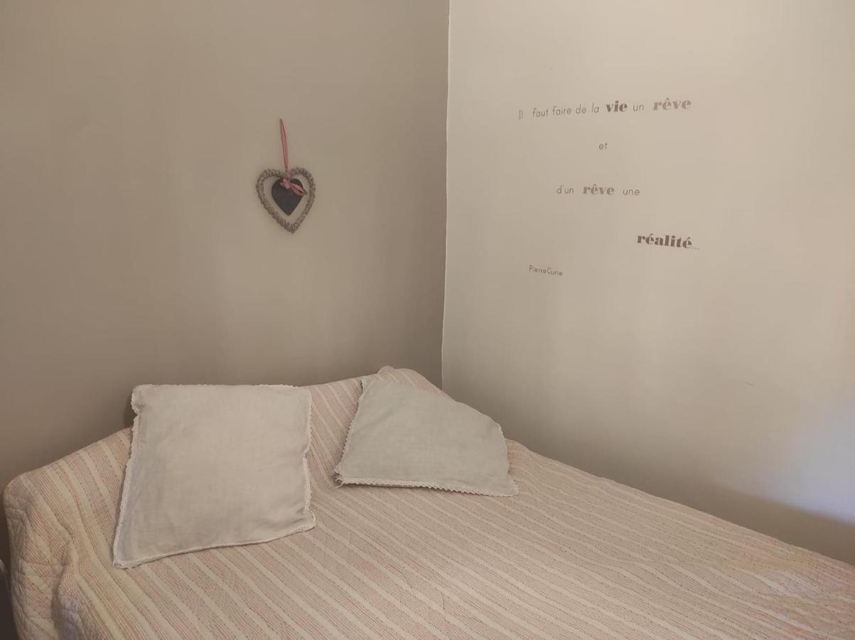 Andelaroche Gite Le Vieux Perrin 빌라 외부 사진